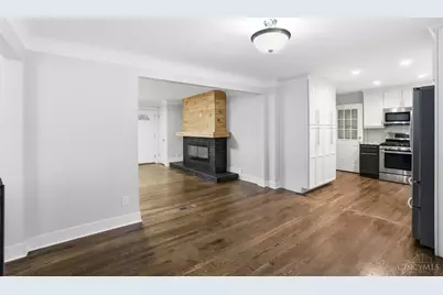 10105 Kenwood Road, Blue Ash, OH 45242 - Photo 12