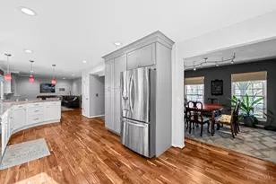 724 Regent Rd, Union Township, OH 45245 - Photo 10