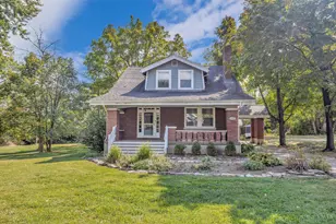 1917 Springdale Rd, Springfield Township, OH 45231 - Photo 1