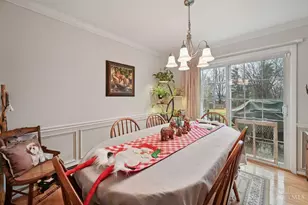 318 Miami Valley Dr, Miami Township, OH 45140 - Photo 6