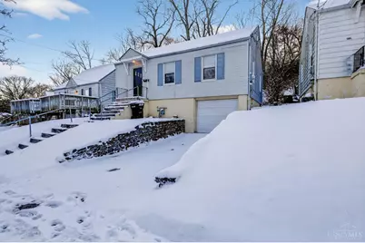 1782 Ashbrook Drive, Cincinnati, OH 45215 - Photo 2