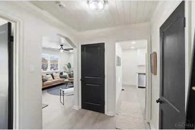 1015 McKelvey Road, Springfield Township, OH 45231 - Photo 8