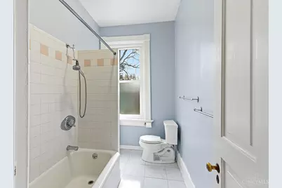 349 Wood Avenue, Cincinnati, OH 45220 - Photo 20