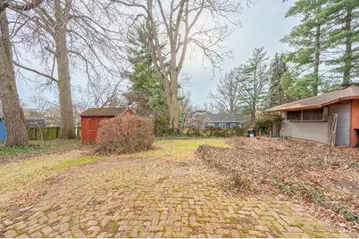 349 Wood Avenue, Cincinnati, OH 45220 - Photo 38