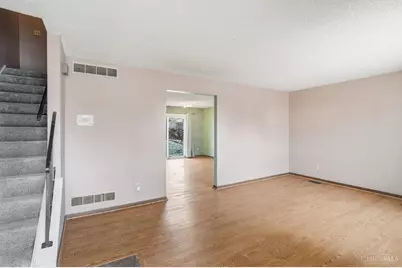 1619 Carriage Drive, Middletown, OH 45044 - Photo 6