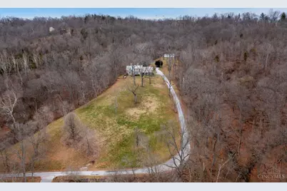 1027 Bethel New Richmond Road, New Richmond, OH 45157 - Photo 4