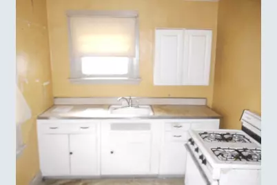 2124 Highland Avenue, Cincinnati, OH 45219 - Photo 6