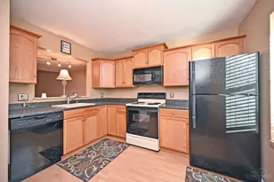 1004 Crisfield Dr, Union Township, OH 45245 - Photo 6