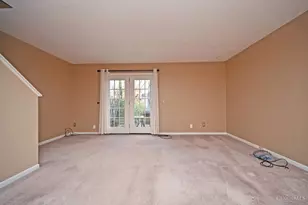 1004 Crisfield Dr, Union Township, OH 45245 - Photo 14