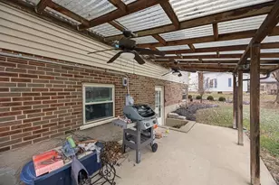 6433 Springdale Rd, Colerain Township, OH 45247 - Photo 30