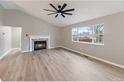 11570 Rose Lane, Springdale, OH 45246 - Photo 12