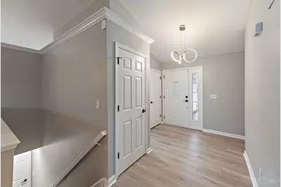 11570 Rose Lane, Springdale, OH 45246 - Photo 2