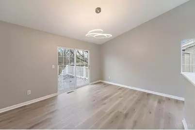 11570 Rose Lane, Springdale, OH 45246 - Photo 10