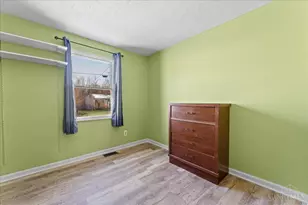 2267 Magdalena Dr, Springfield Township, OH 45231 - Photo 12