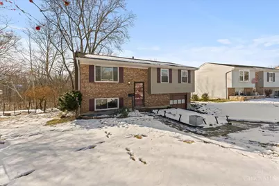 2267 Magdalena Drive, Springfield Township, OH 45231 - Photo 2