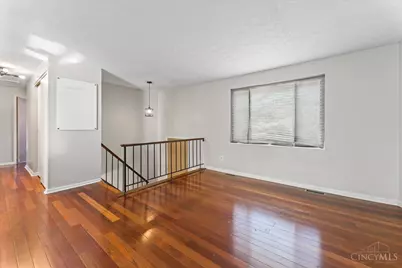 2267 Magdalena Drive, Springfield Township, OH 45231 - Photo 4