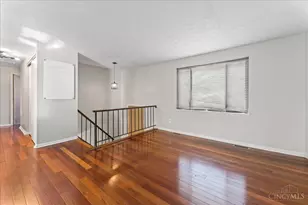 2267 Magdalena Dr, Springfield Township, OH 45231 - Photo 4