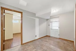 941 Springbrook Dr, Springfield Township, OH 45224 - Photo 32