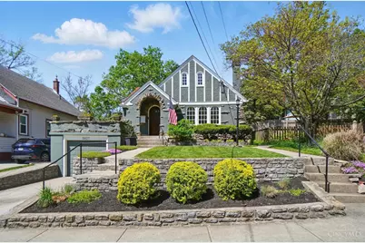 5827 Lester Road, Cincinnati, OH 45213 - Photo 2