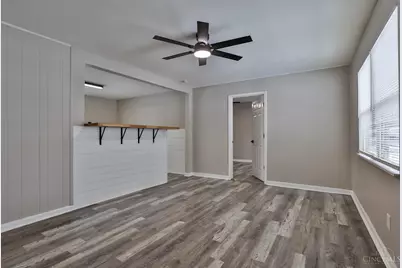 2071 Roosevelt Avenue, Springfield Township, OH 45240 - Photo 8