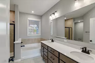 415 Bandon Dunes Ct, Turtle Creek Township, OH 45036 - Photo 20