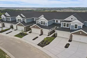 415 Bandon Dunes Ct, Turtle Creek Township, OH 45036 - Photo 34