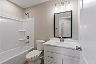 6779 Crestbrook Dr, Goshen, OH 45122 - Photo 22