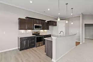 411 Bandon Dunes Ct, Turtle Creek Township, OH 45036 - Photo 2
