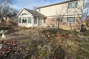 3517 Cherry Hill Dr, Fairfield, OH 45014 - Photo 2