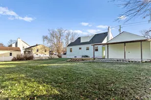 604 Smiley Ave, Springdale, OH 45246 - Photo 4