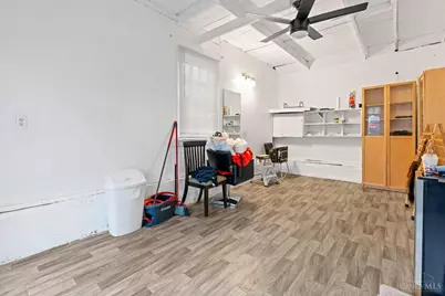 3648 W Siebenthaler Avenue, Harrison Twp, OH 45406 - Photo 20