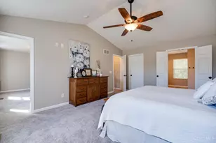 8109 Zoar Rd, Hamilton Township, OH 45152 - Photo 30