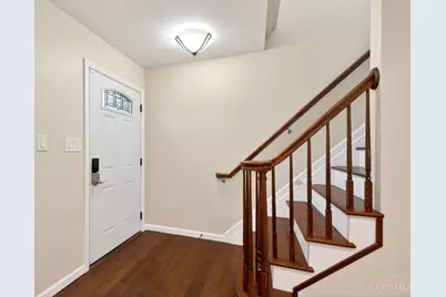 11 Queens Court, West Chester, OH 45069 - Photo 2