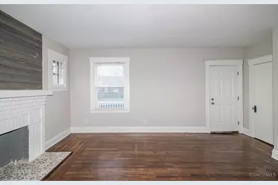 2712 Price Avenue #2, Cincinnati, OH 45205 - Photo 2