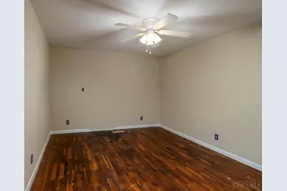 8125 US Rt 50, Liberty Twp, OH 45133 - Photo 16