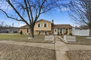 1 Pinehurst Ct, Fairfield, OH 45014 - Photo 12