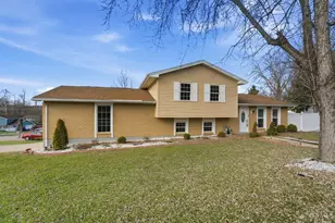 1 Pinehurst Ct, Fairfield, OH 45014 - Photo 10