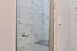 2396 Buddleia Ct, Cincinnati, OH 45239 - Photo 18