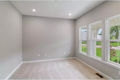 6780 Crestbrook Drive, Goshen, OH 45122 - Photo 8