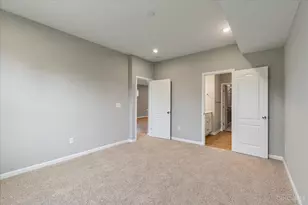 1061 Olivewood Ave, Batavia, OH 45103 - Photo 14