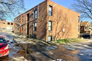 911 Rogers Pl, Cincinnati, OH 45206 - Photo 4