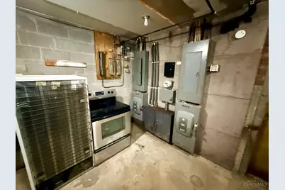 911 Rogers Place, Cincinnati, OH 45206 - Photo 26