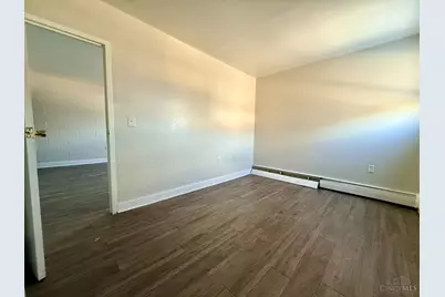 911 Rogers Place, Cincinnati, OH 45206 - Photo 10