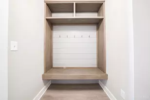 9197 Remy Ct, Clearcreek Twp., OH 45458 - Photo 34