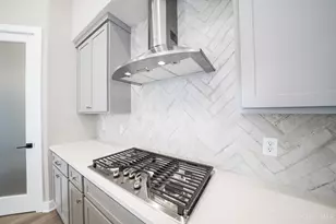 9197 Remy Ct, Clearcreek Twp., OH 45458 - Photo 12