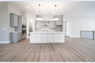 9197 Remy Court, Clearcreek Twp., OH 45458 - Photo 6