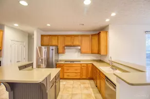 4294 Fox Ridge Dr, Batavia Township, OH 45103 - Photo 16