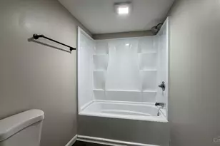 3387 Trabecca Ln, Pike Township, OH 45154 - Photo 22