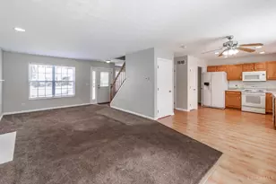 959 Weeping Willow Ln, Hamilton Township, OH 45039 - Photo 8