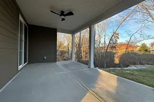 6814 Cork Dr, West Chester, OH 45069 - Photo 28